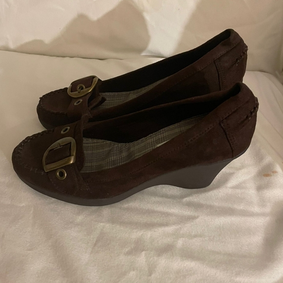 Preloved American Easgle size 8 wedge - Picture 3 of 5